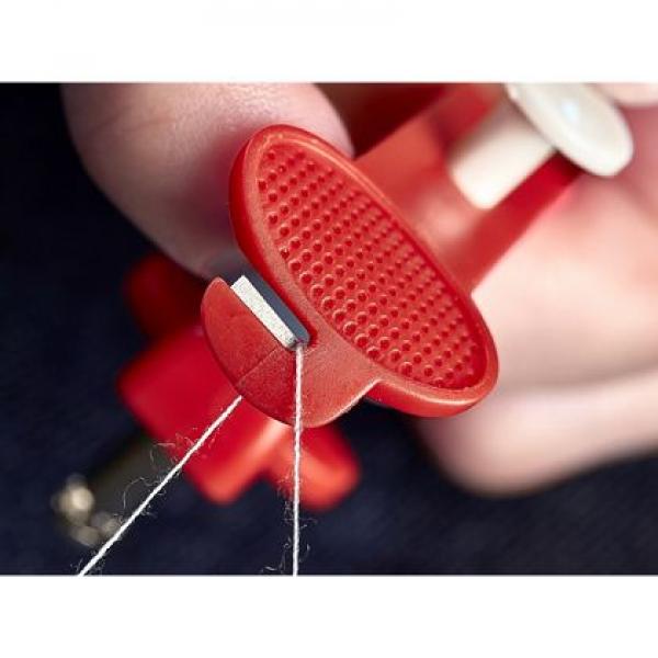3-IN-1 NEEDLE PULLER / THREAD CUTTER / THIMBLE